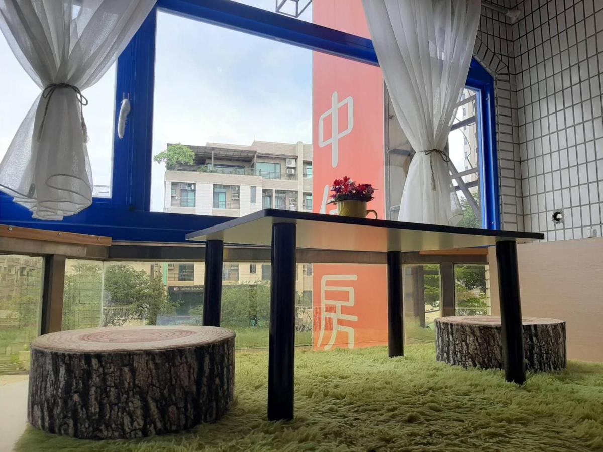 Tainan Suite 1 ภายนอก รูปภาพ