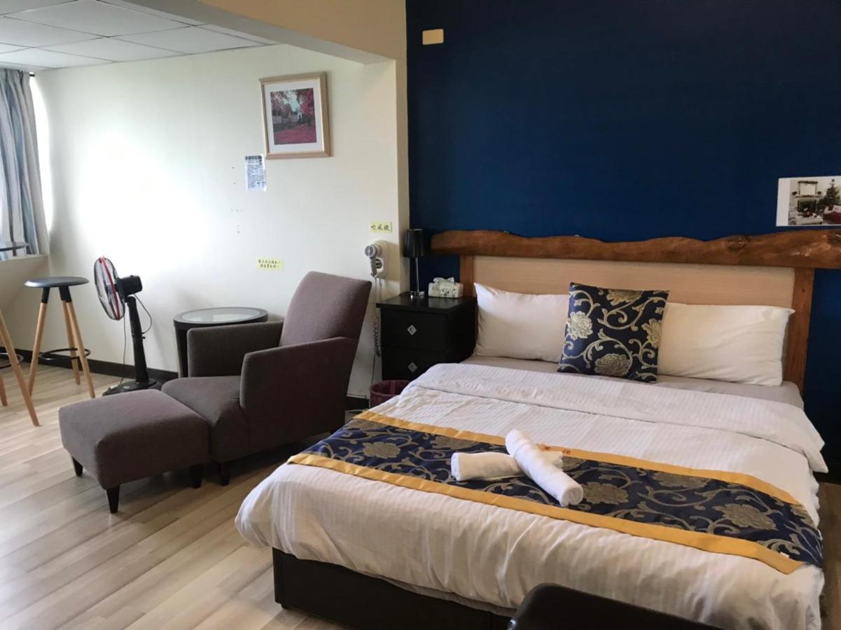 Tainan Suite 1 ภายนอก รูปภาพ