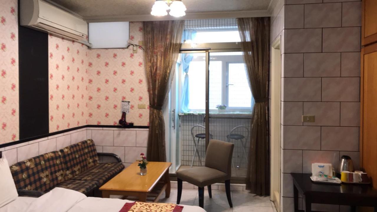 Tainan Suite 1 ภายนอก รูปภาพ