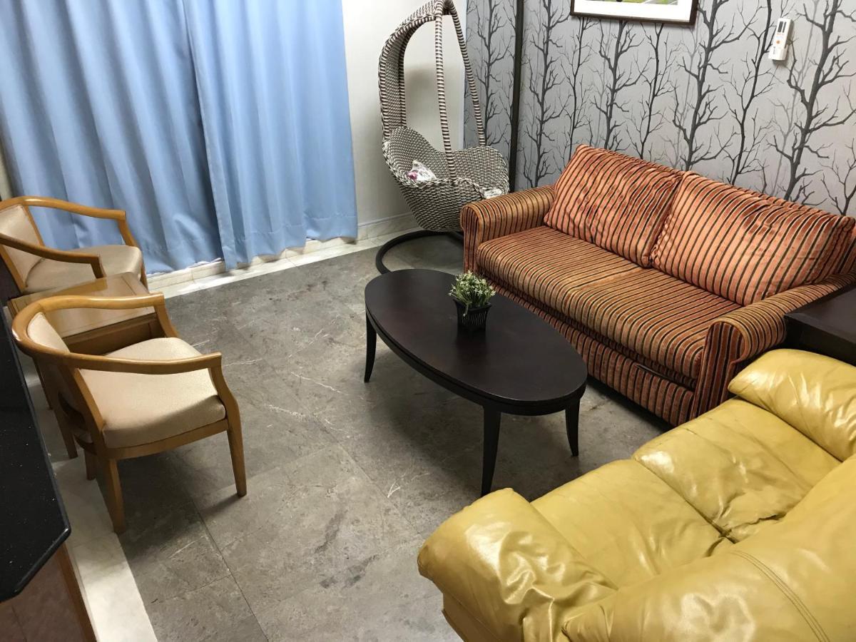 Tainan Suite 1 ภายนอก รูปภาพ