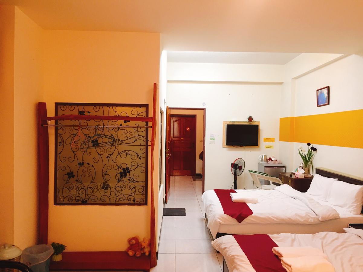 Tainan Suite 1 ภายนอก รูปภาพ