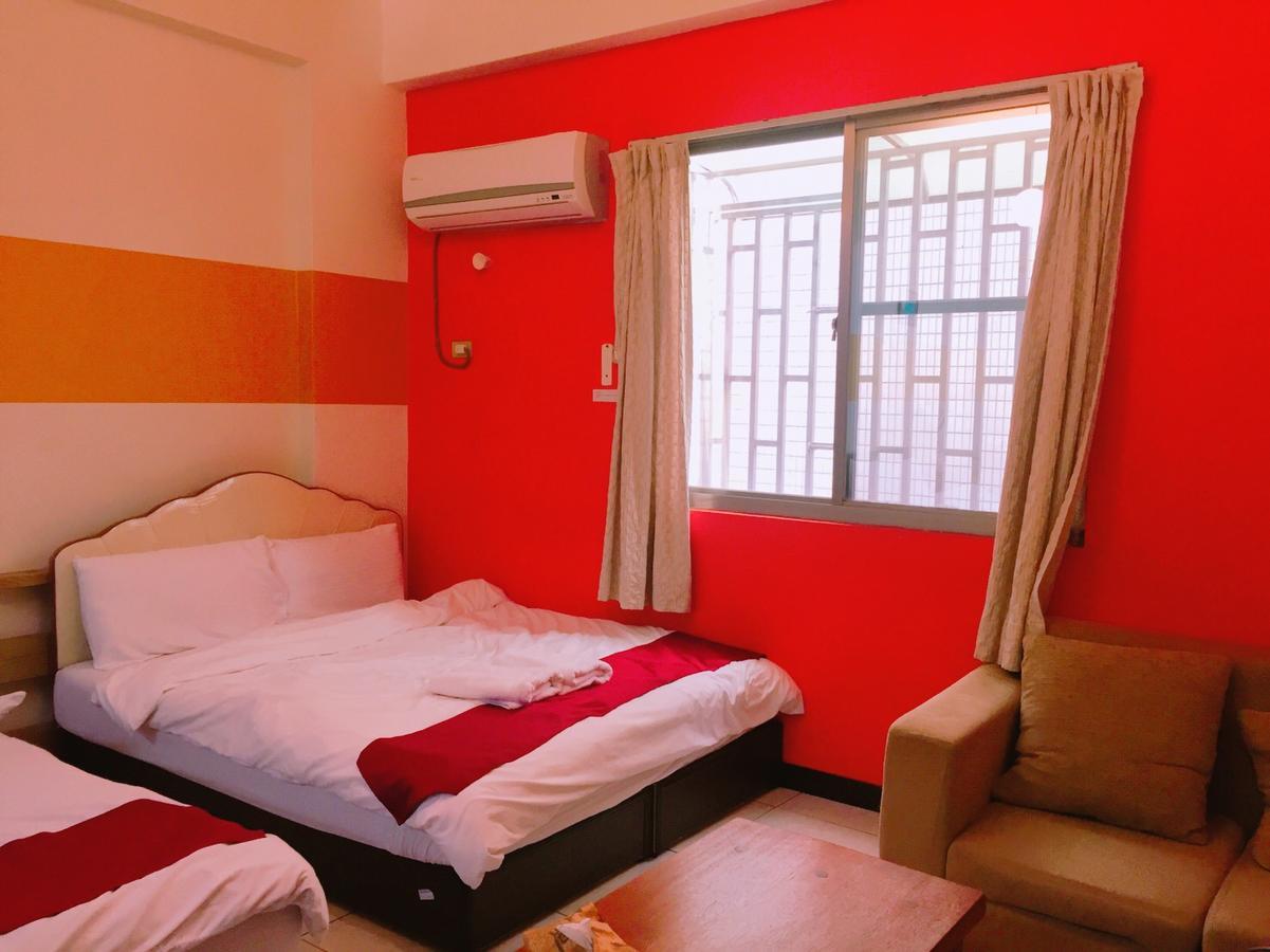 Tainan Suite 1 ภายนอก รูปภาพ
