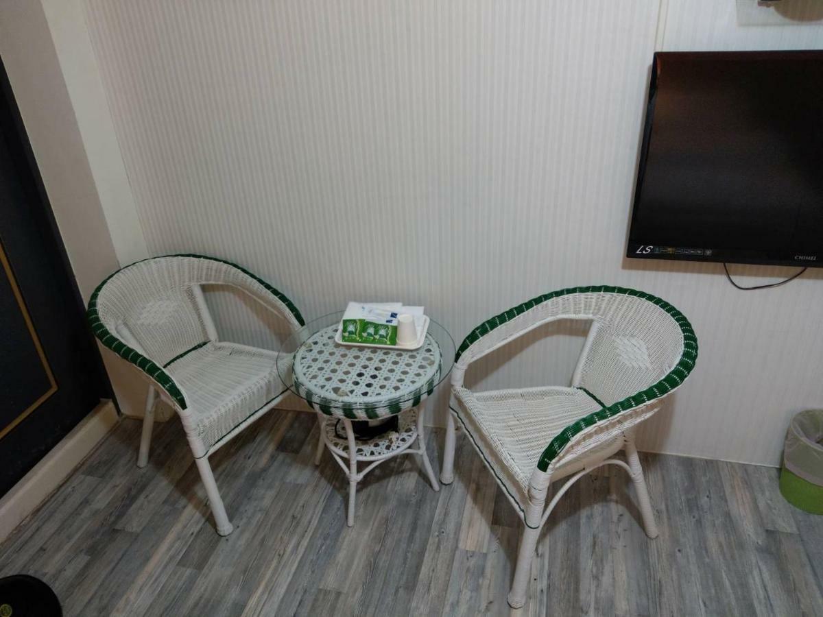 Tainan Suite 1 ภายนอก รูปภาพ