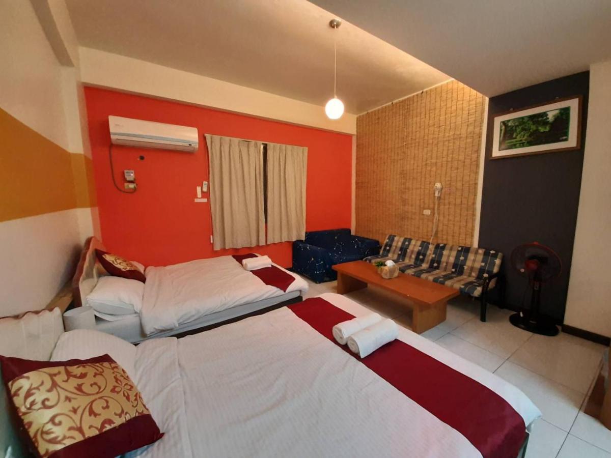 Tainan Suite 1 ภายนอก รูปภาพ